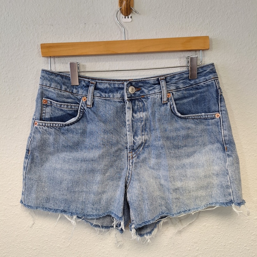 *Topshop Ashely Tattered Hem Shorts Denim Blue Women's Size 6